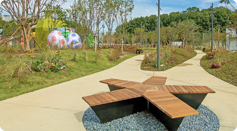 산책로 1F 북측광장 모습