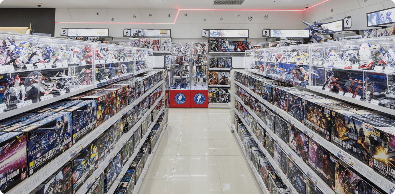 THE GUNDAM BASE 매장 외부 모습