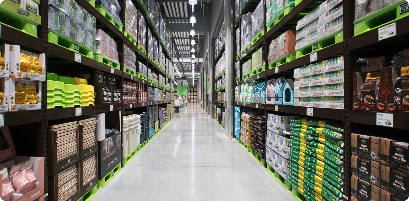 트레이더스 내부의 생활용품 섹션 모습