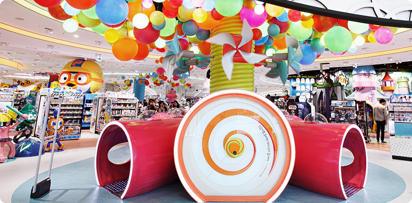 토이킹덤 내부 전체 모습