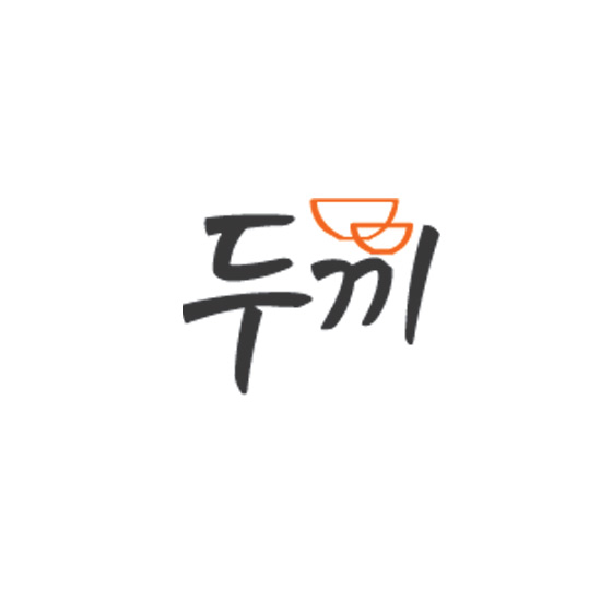두끼떡볶이 logo image